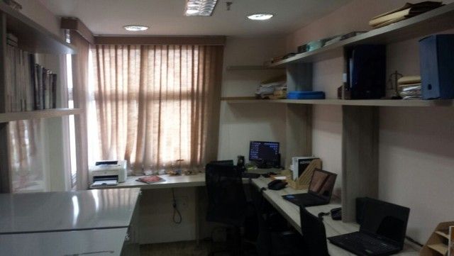 Sala comercial à venda, no Condomínio Edifício L Ufficio Catão em São Paulo, Vila Romana, 35.00m²