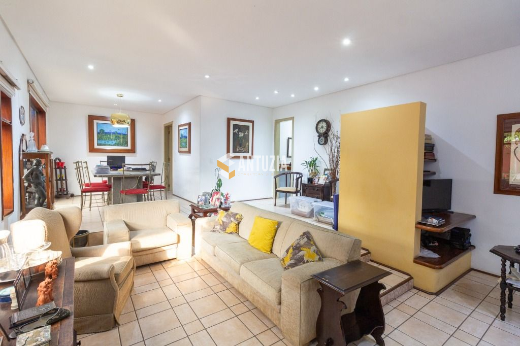 Casa à venda em São Paulo, Alto da Lapa, com 3 quartos, 177.00m²